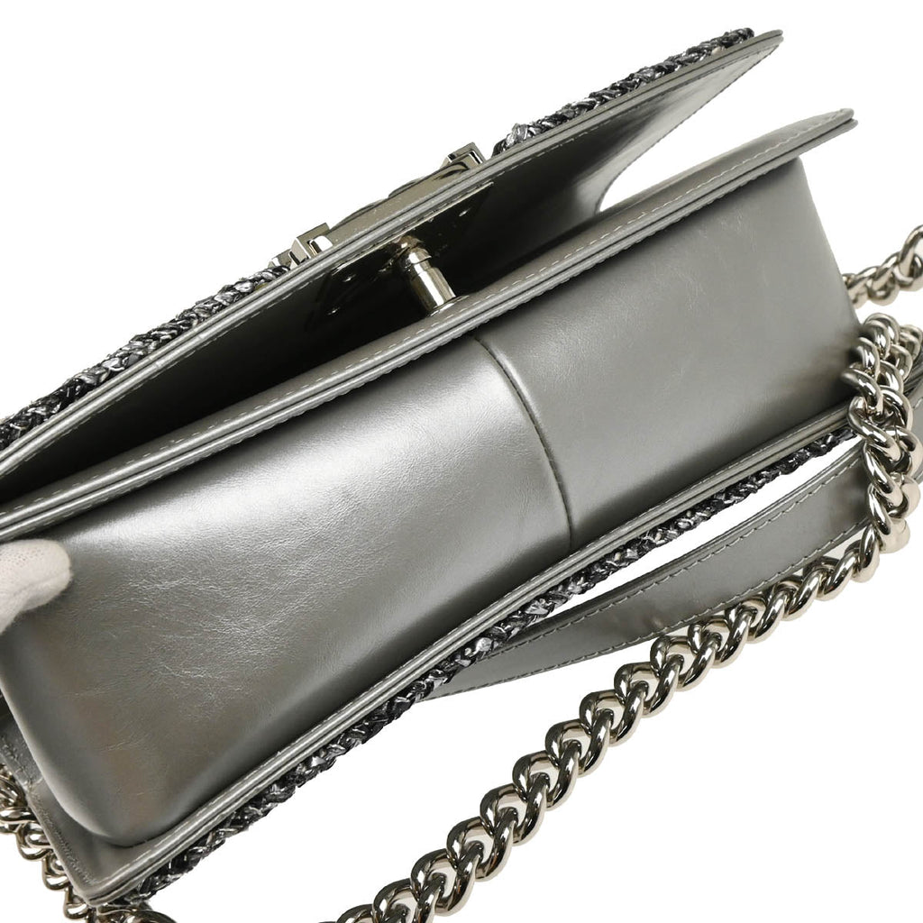 Boy Chanel 2017-2018 Silver Calfskin Medium Chevron Shoulder Bag