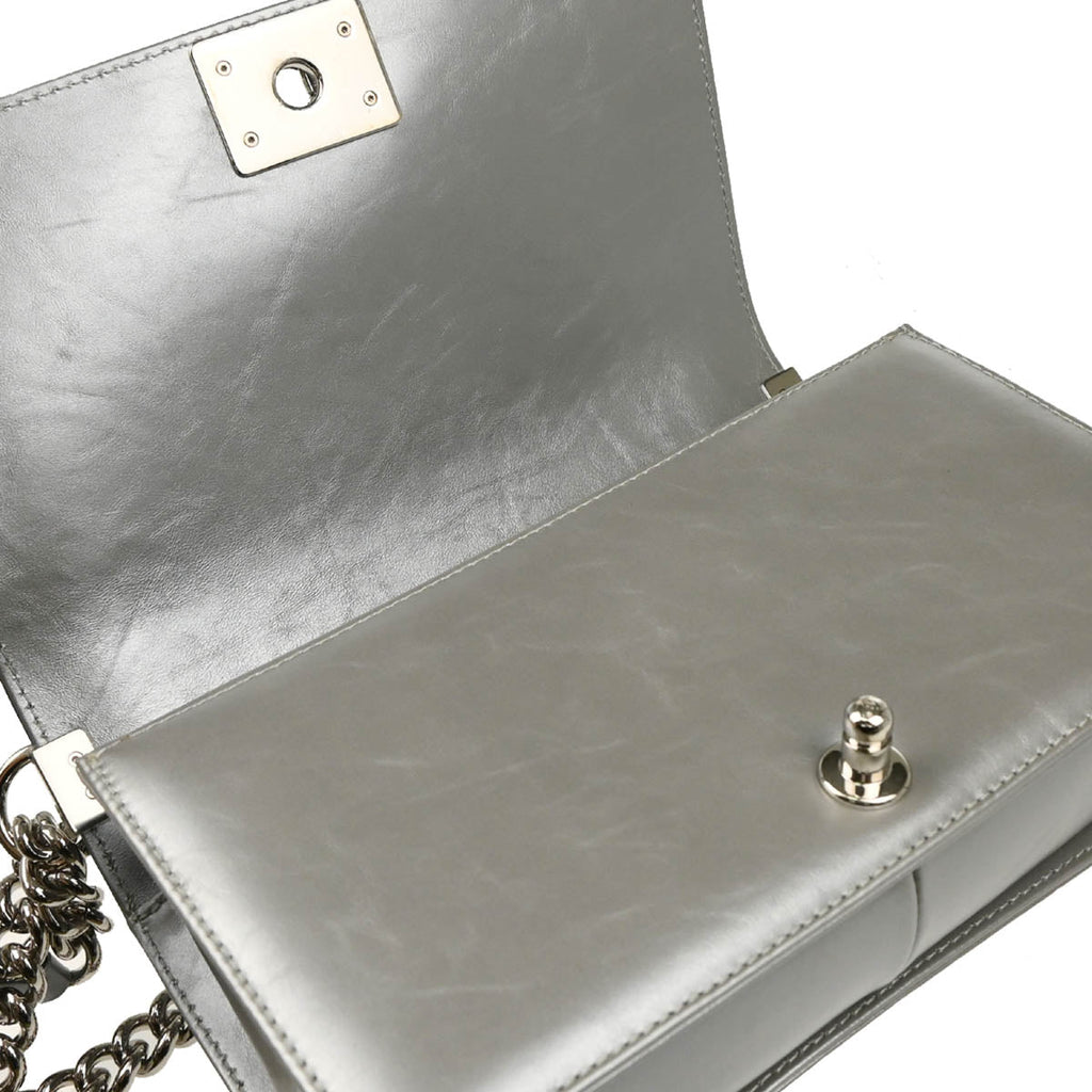Boy Chanel 2017-2018 Silver Calfskin Medium Chevron Shoulder Bag