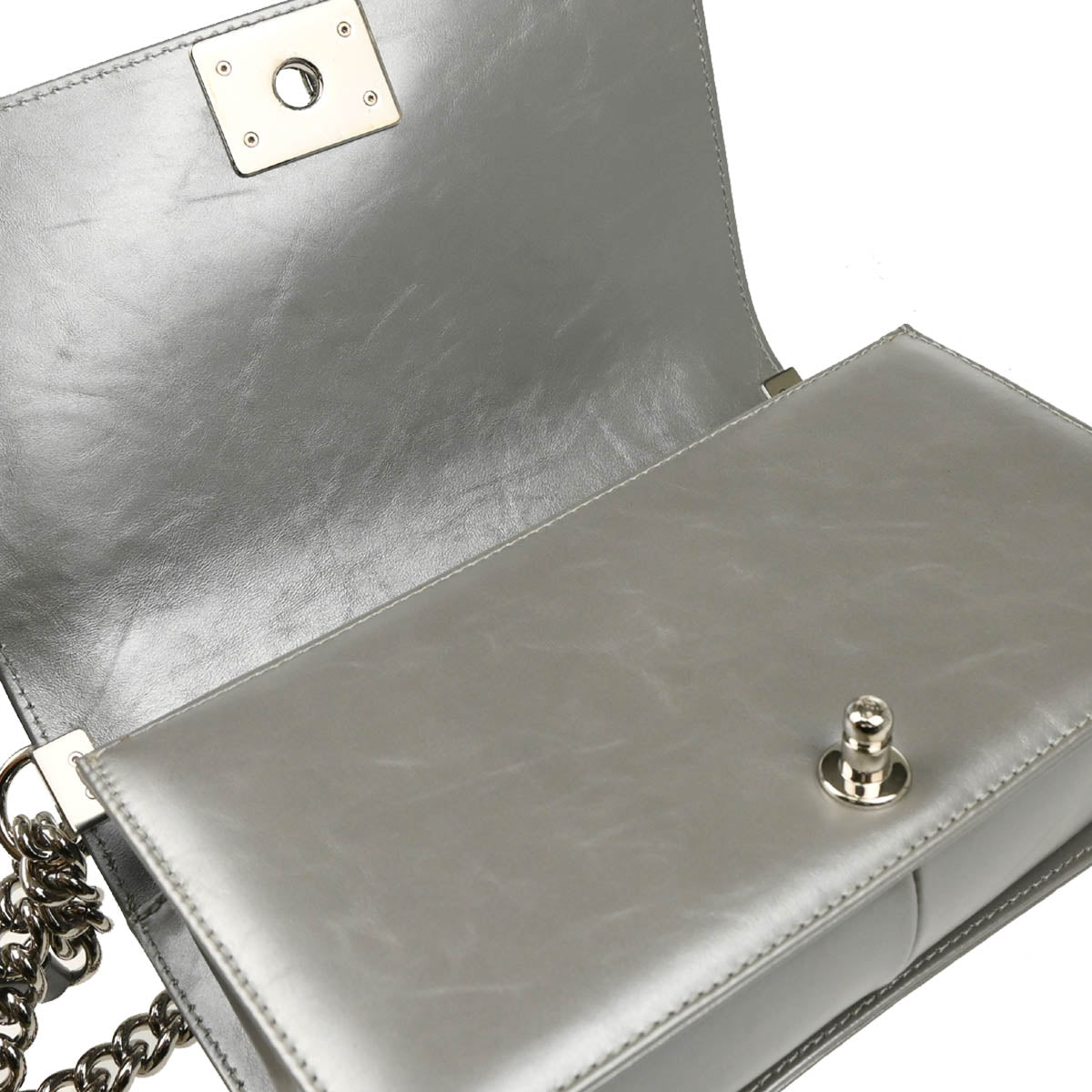 Boy Chanel 2017-2018 Silver Calfskin Medium Chevron Shoulder Bag