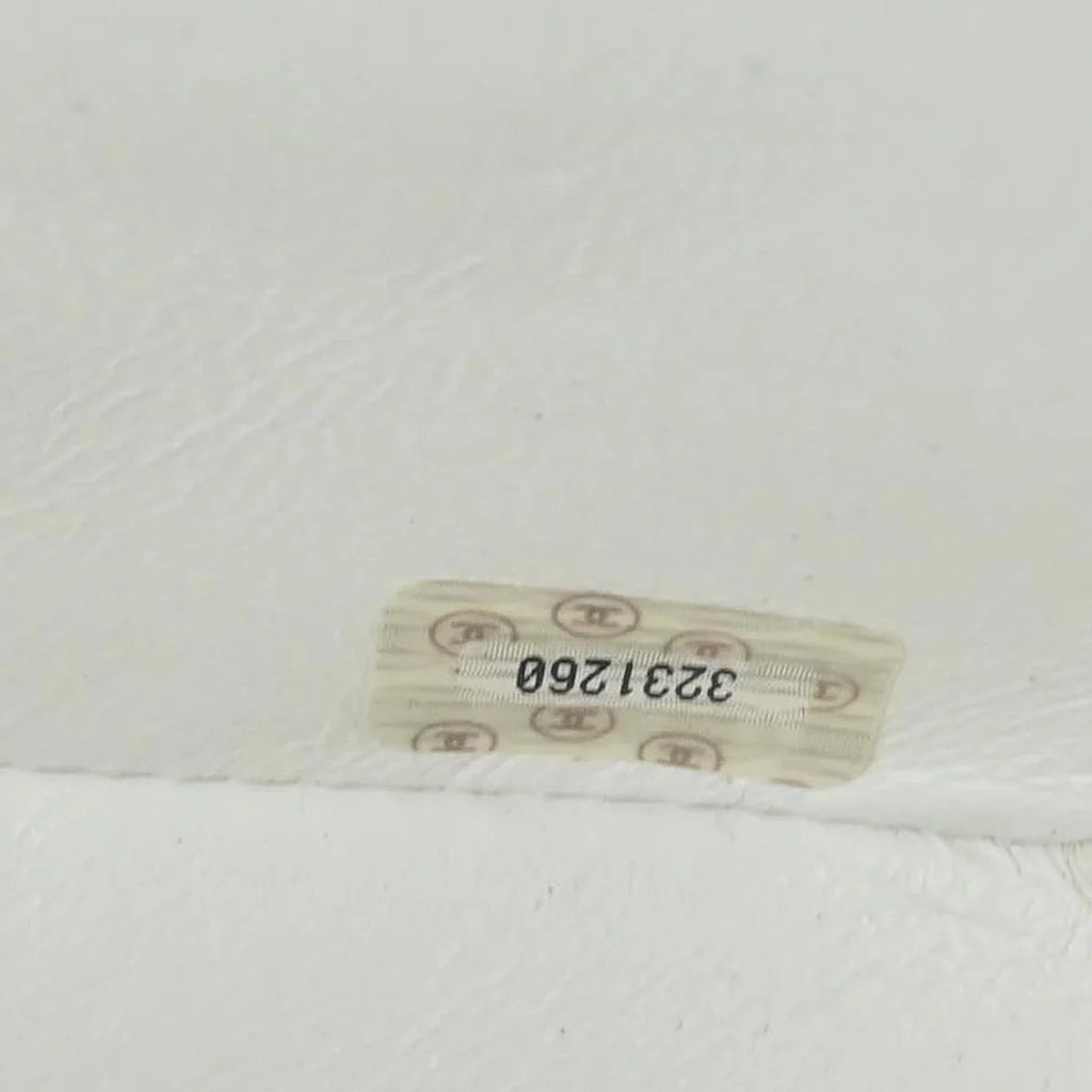 Chanel * 1994-1996 White Lambskin Medium Diana Shoulder Bag