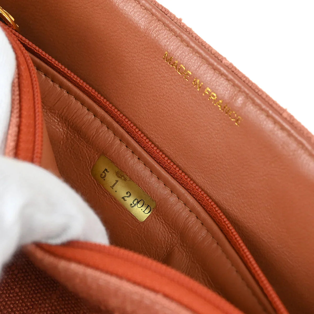 Chanel 1991-1994 Pink Linen Small Diana Shoulder Bag