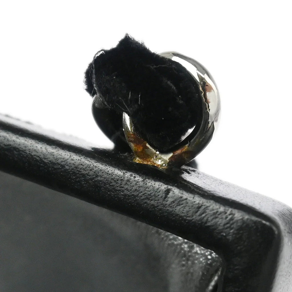 Chanel 1996-1997 Black Velvet Kisslock Chain Shoulder Bag