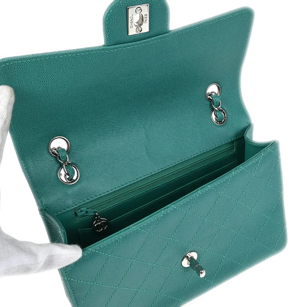 Chanel 1997-1999 Turquoise Caviar Single Flap Shoulder Bag