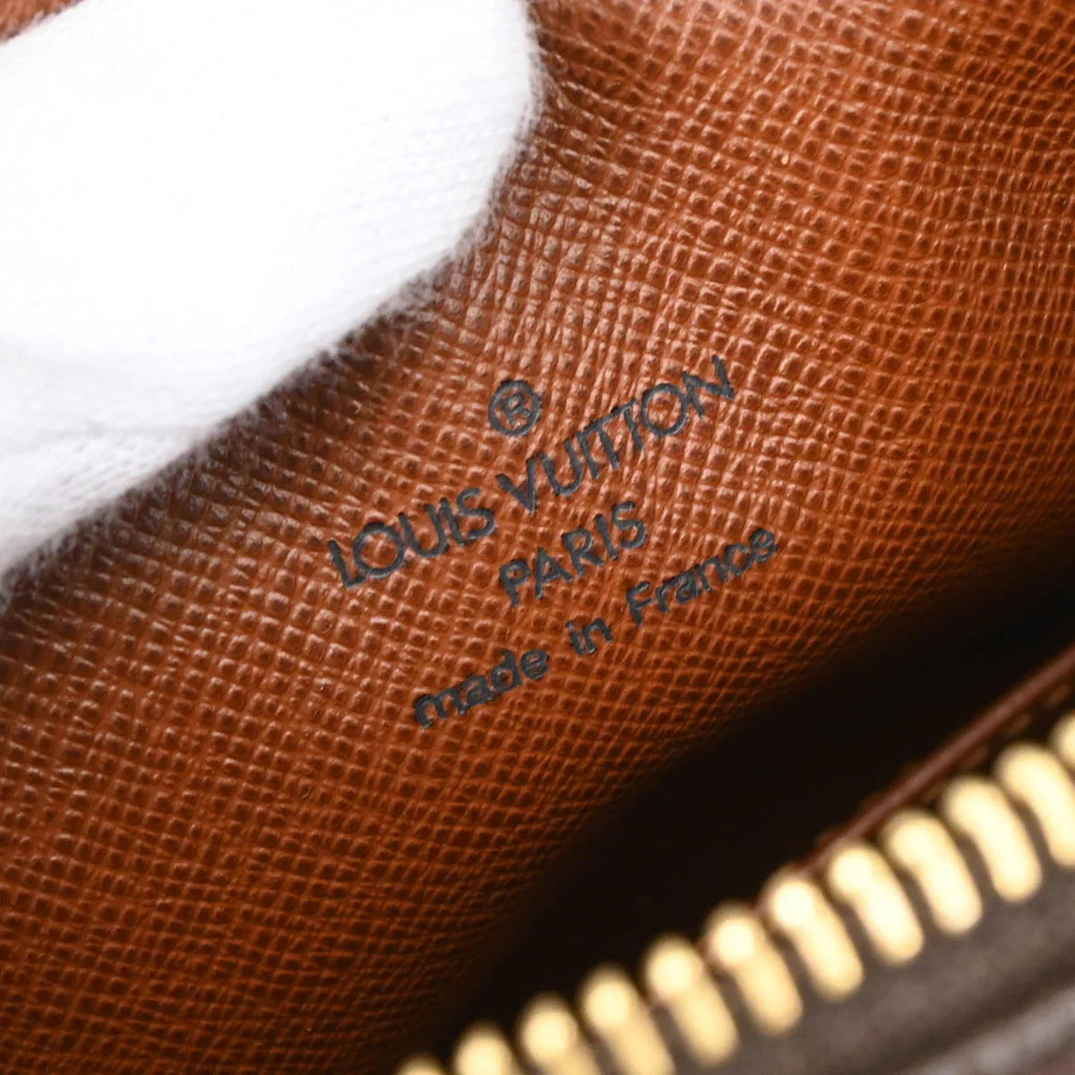 Louis Vuitton 2003 Monogram Amazon Crossbody Bag M45236