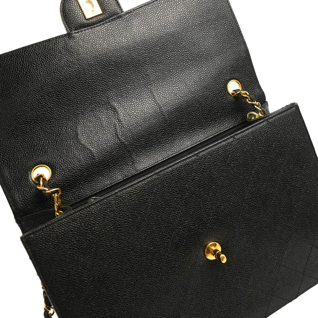 Chanel 1997-1999 Black Caviar Jumbo Classic Flap Bag