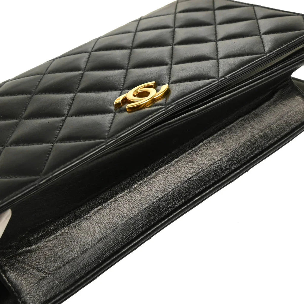 Chanel 2002-2003 Black Lambskin Turnlock Small Full Flap Shoulder Bag