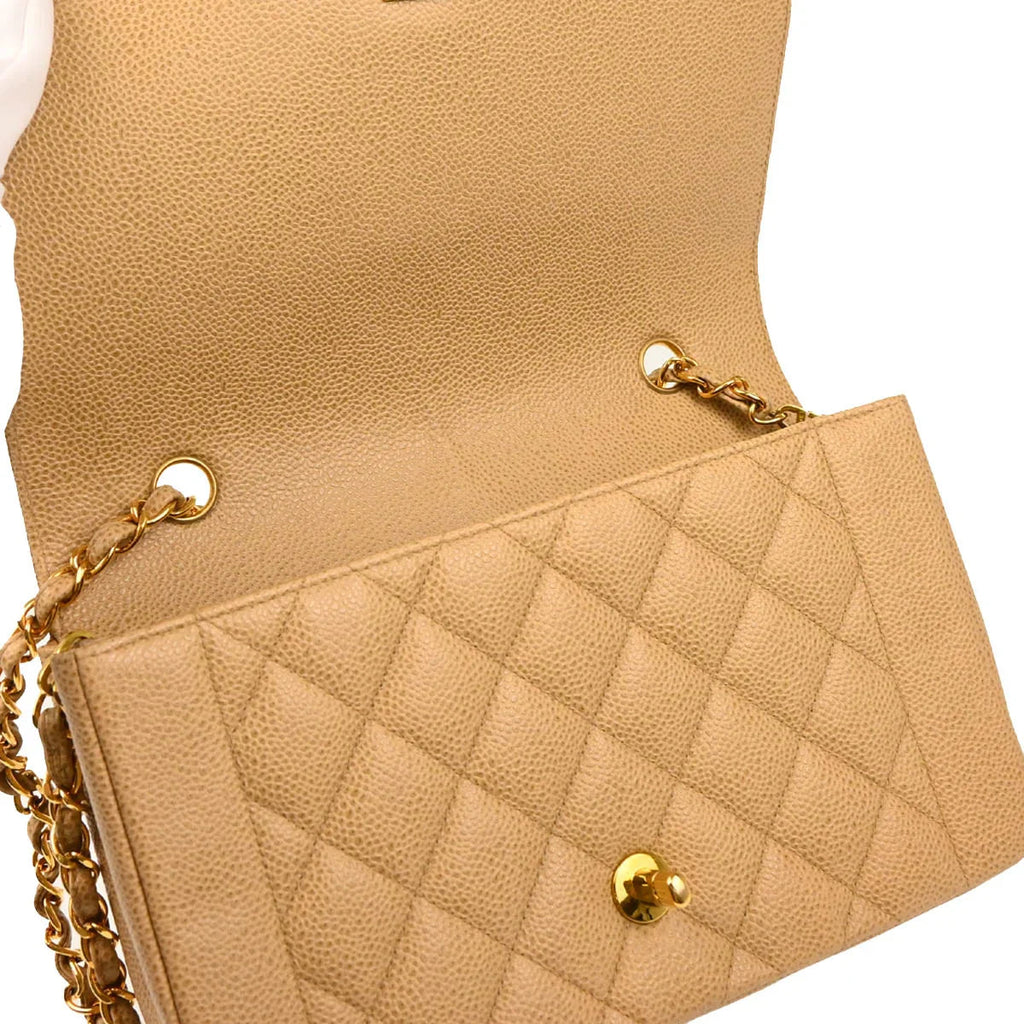 Chanel 1994-1996 Beige Caviar Medium Diana Shoulder Bag