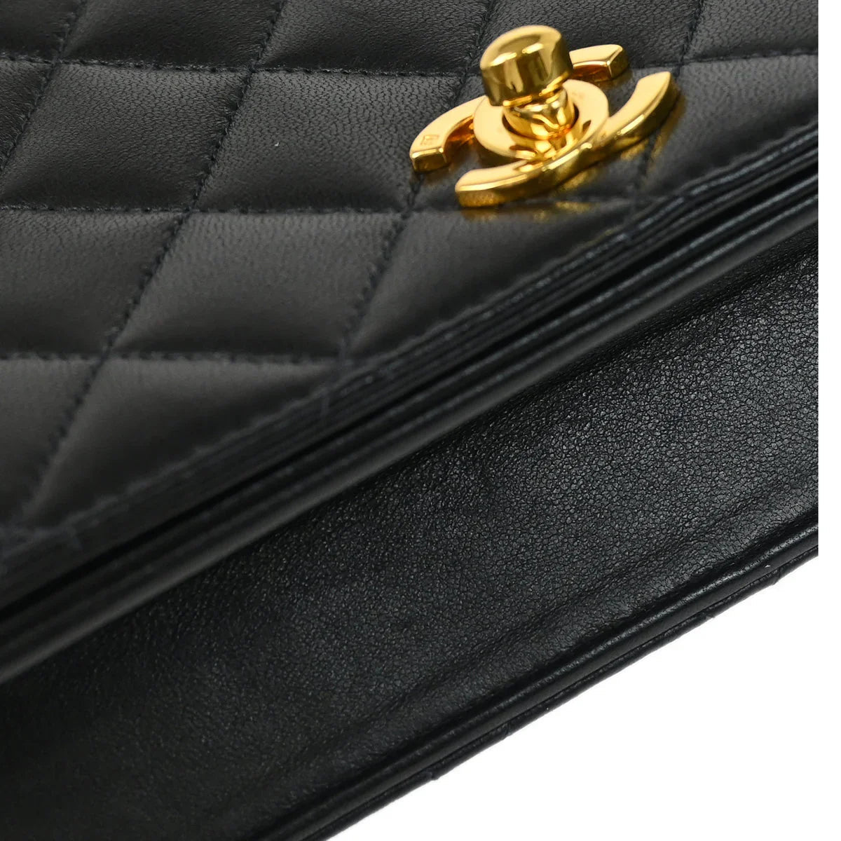 Chanel 2001-2003 Black Lambskin Turnlock Small Full Flap Shoulder Bag