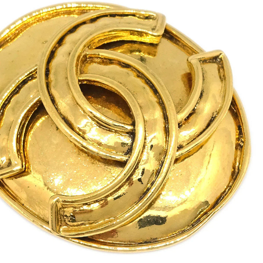 Chanel Oval Brooch Gold 94P