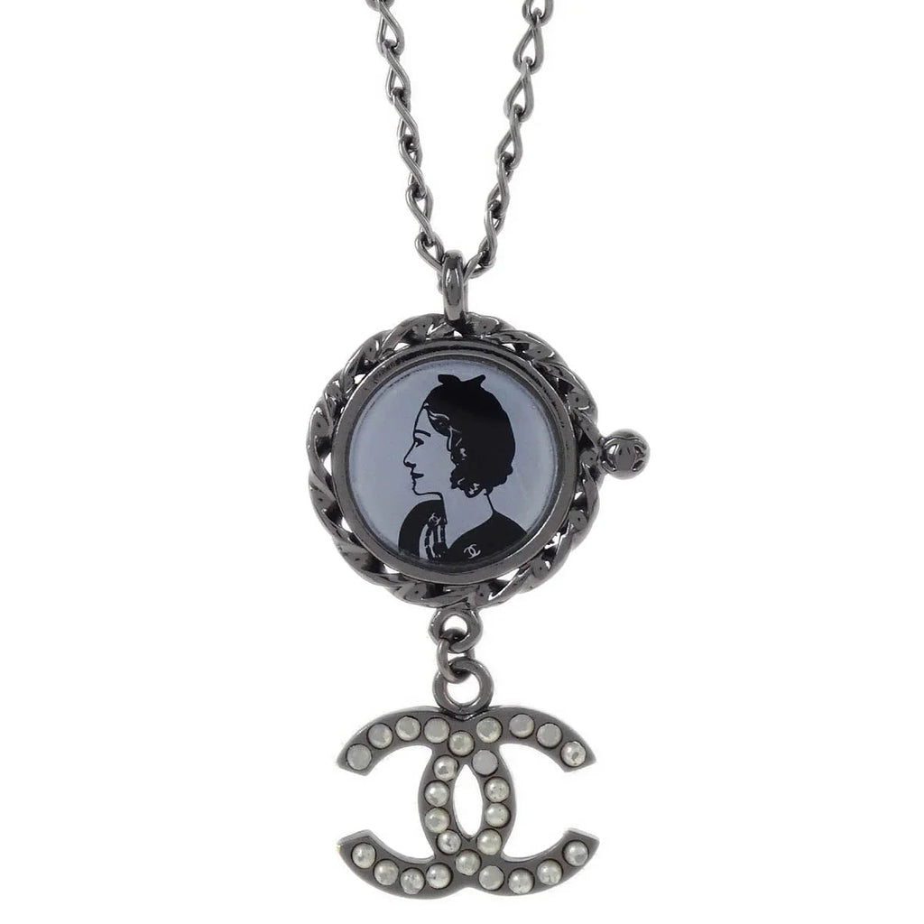 Chanel Mademoiselle CC Chain Pendant Necklace Silver Costume Pearl 03P