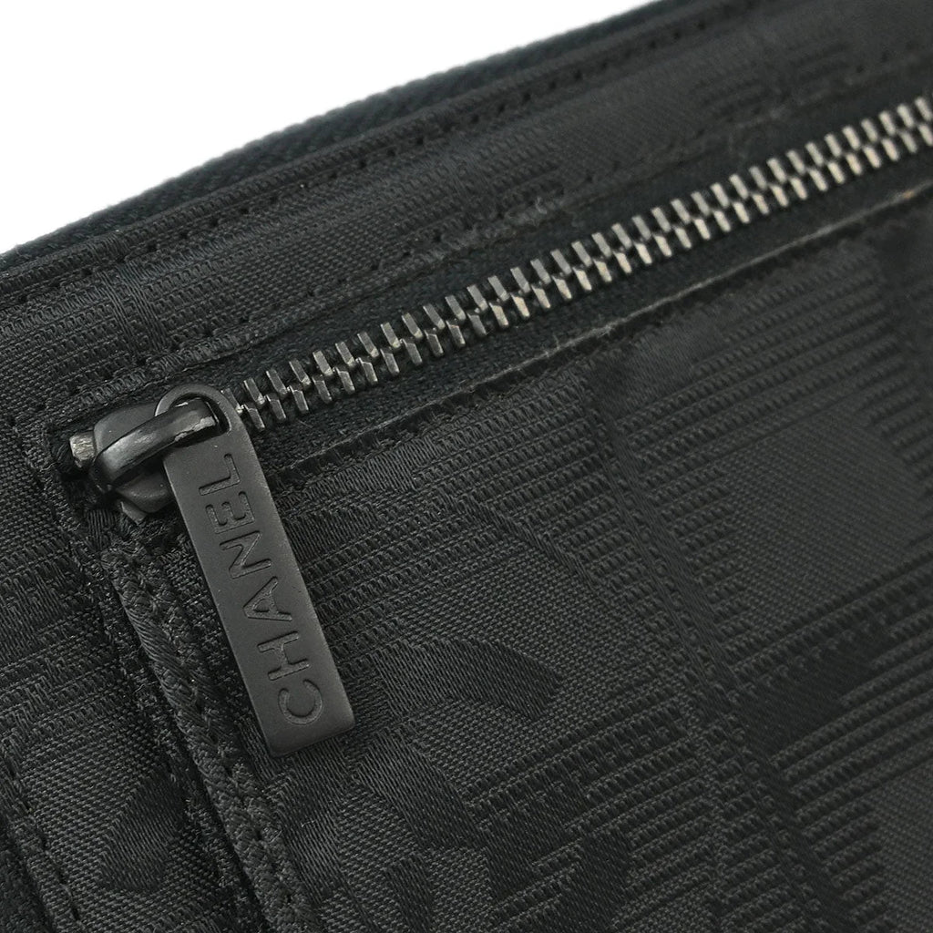 Chanel 2000-2001 New Travel Line Black Nylon Wallet Purse