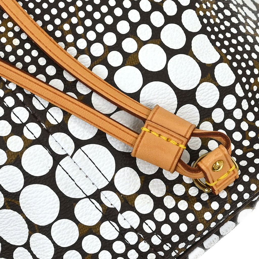 Louis Vuitton Yayoi Kusama Monogram Waves Neverfull MM Tote Bag M40684