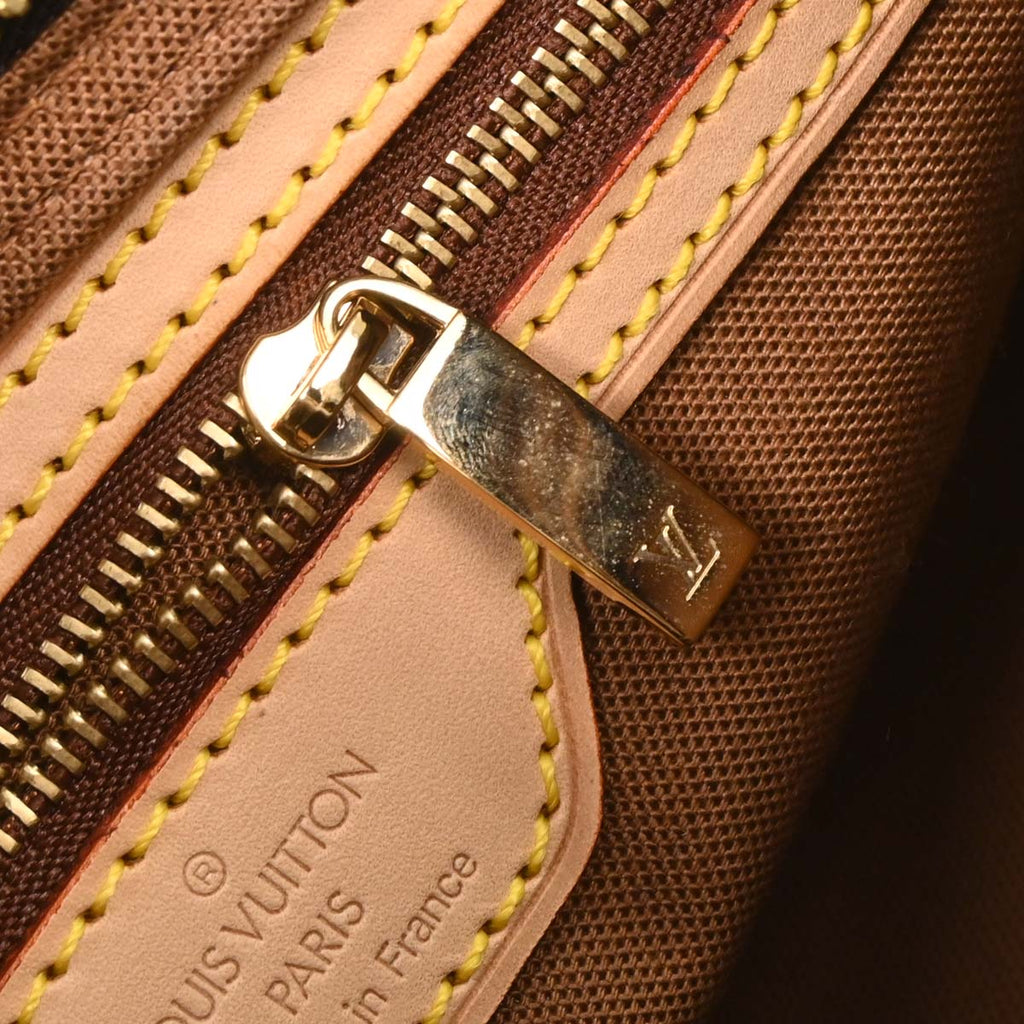 Louis Vuitton 2004 Monogram Panda Trotteur Shoulder Bag M51241