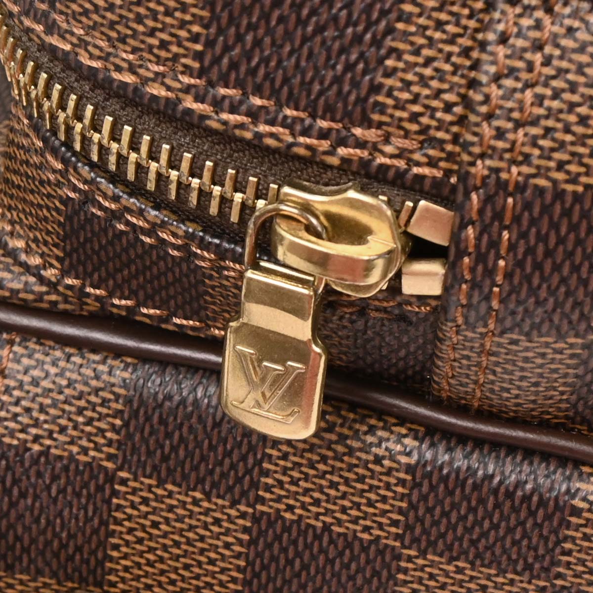 Louis Vuitton 2006 Damier Nile Shoulder Bag N48062