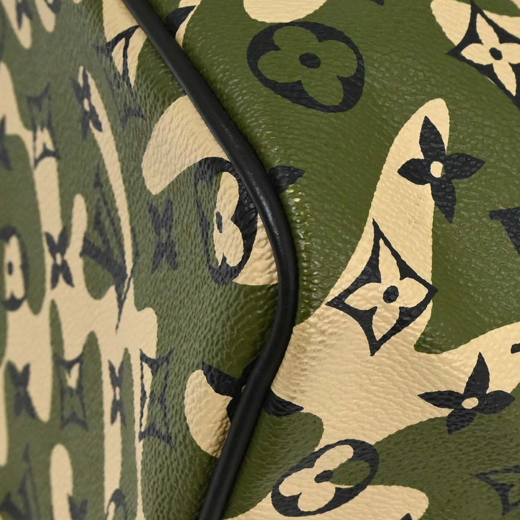 Louis Vuitton Green Monogramouflage Speedy 35 Handbag M95773