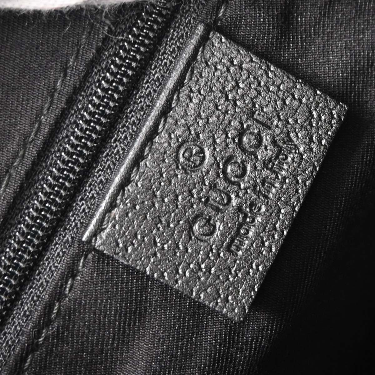 Gucci Black GG Abbey D Ring Handbag
