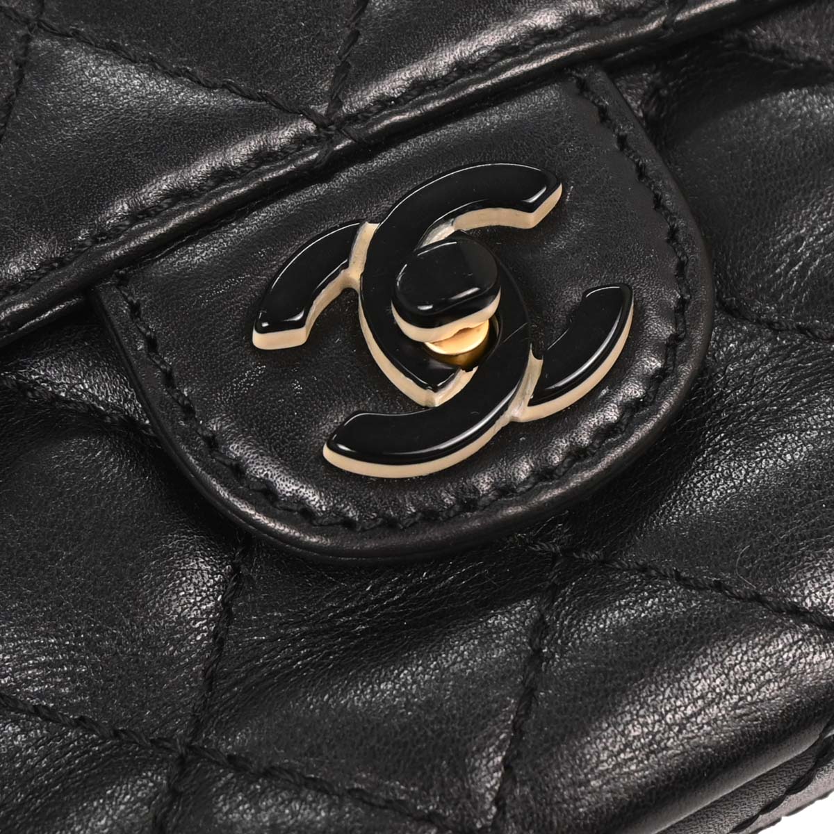 Chanel 2000-2002 Black Lambskin Shoulder Bag