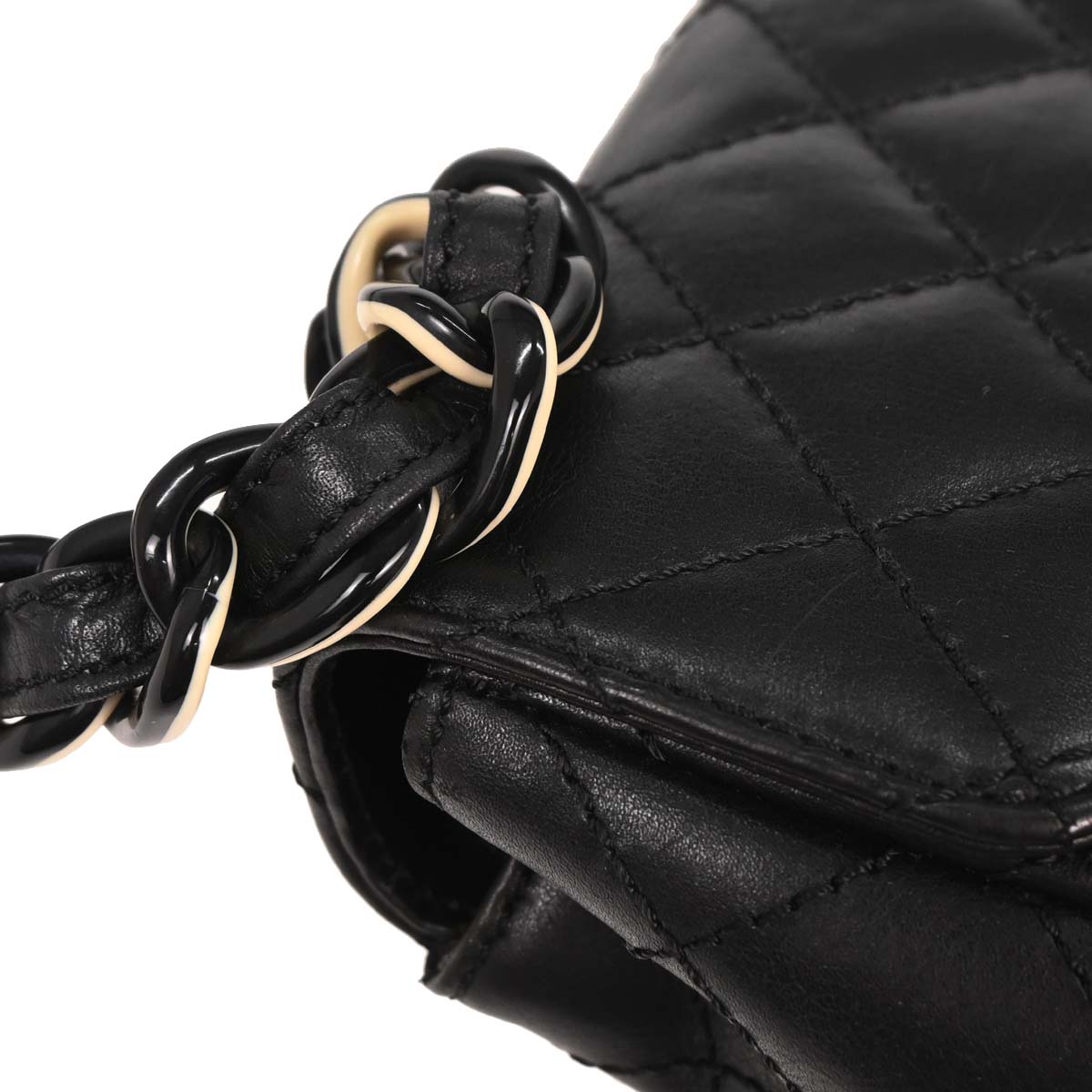 Chanel 2000-2002 Black Lambskin Shoulder Bag