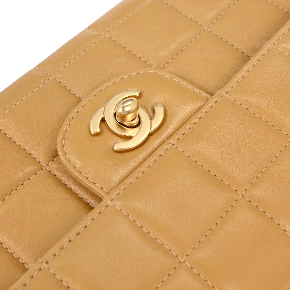 Chanel 2002-2003 Beige Lambskin East West Choco Bar Shoulder Bag