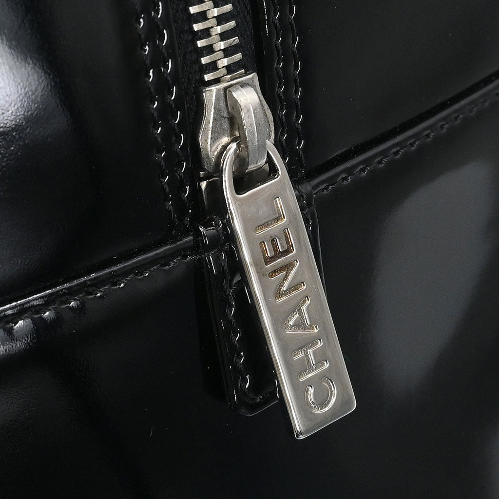 Chanel 2002-2003 Black Patent Leather Choco Bar Handbag