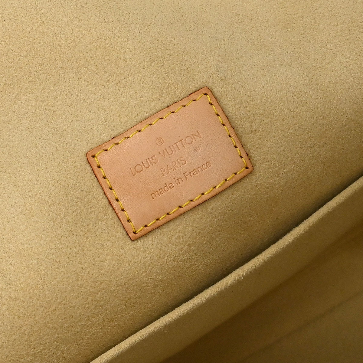 Louis Vuitton 2006 Monogram Manhattan GM Handbag M40025