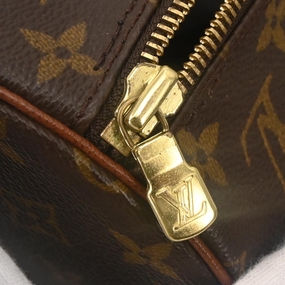 Louis Vuitton 2000 Monogram Papillon 30 Handbag M51365