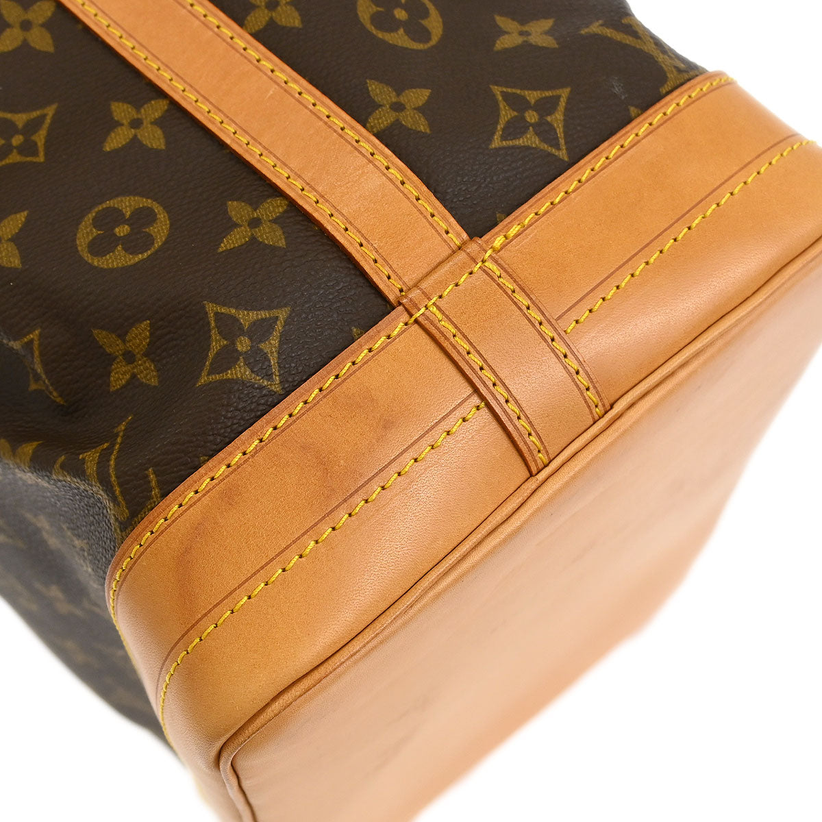 Louis Vuitton 1991 Monogram Noe Drawstring Shoulder Bag M42224