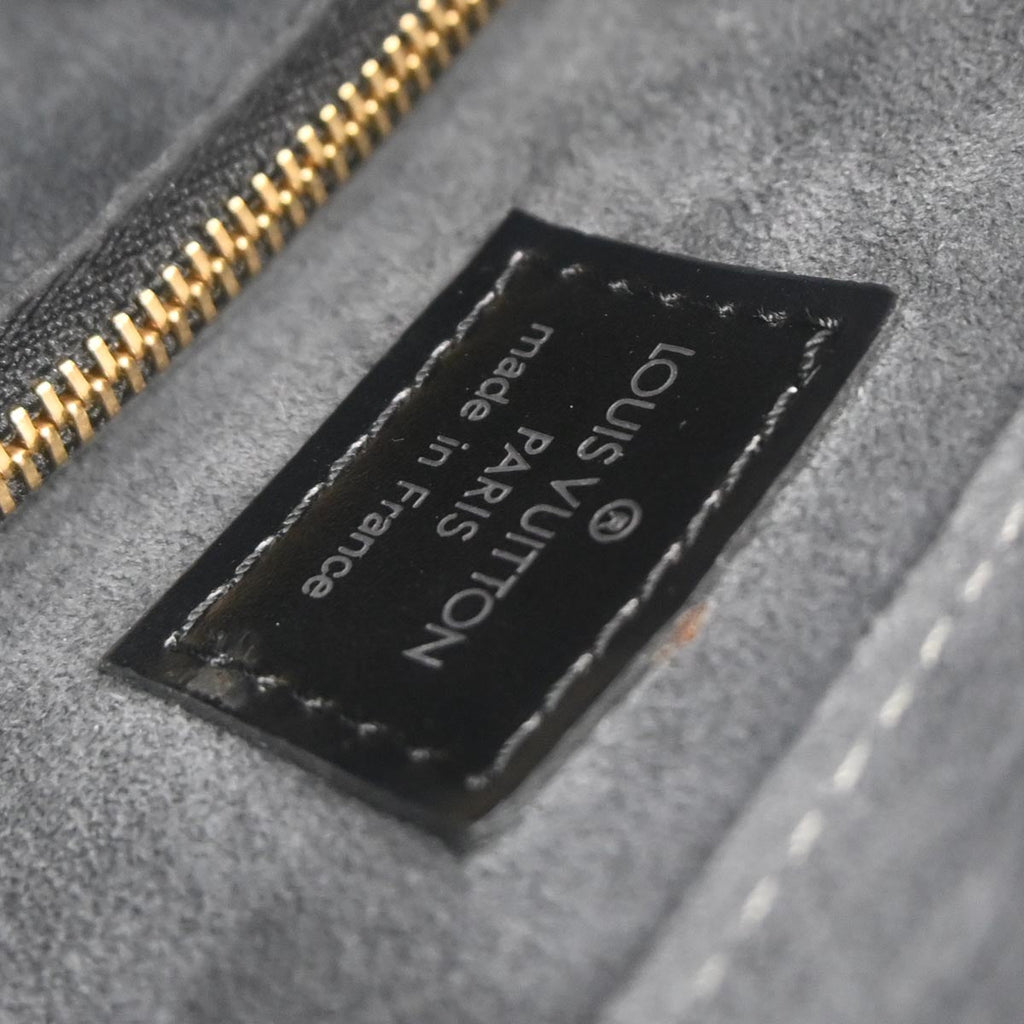 Louis Vuitton 2000 Black Epi Pont Neuf Handbag M52052