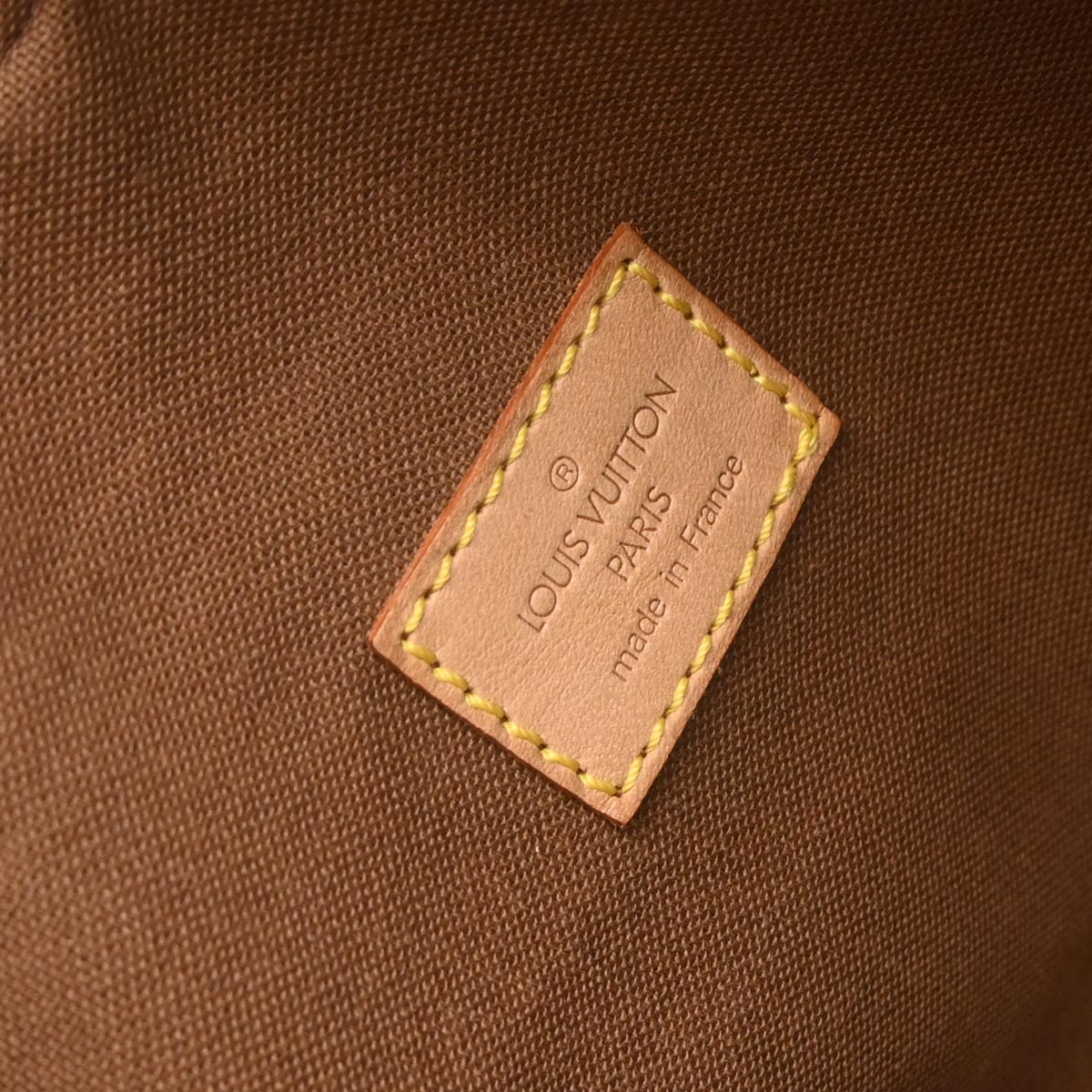 Louis Vuitton 2004 Monogram Sac Squash Messenger Bag M92967