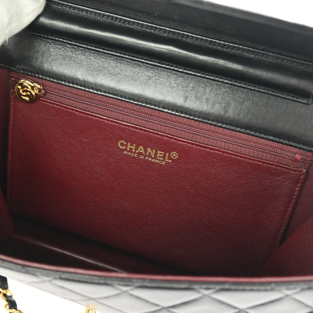 Chanel 2002-2003 Black Lambskin Turnlock Medium Half Flap Shoulder Bag