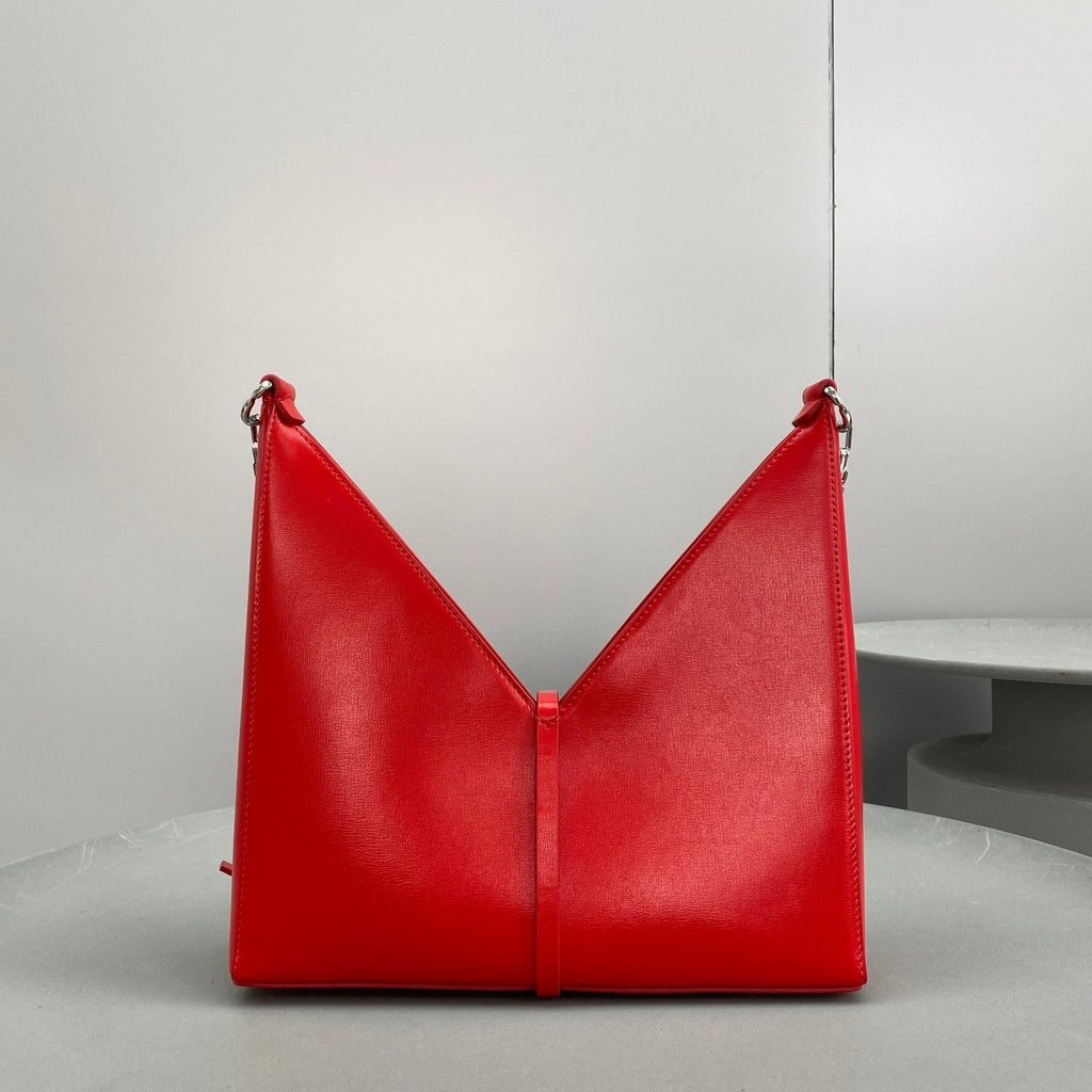 gv Small Cut Out Bag Red For Women, Handbags, Shoulder Bags 10.6in/27cm GVCÃ‚Â 