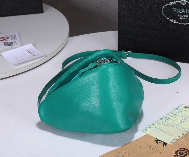 Barnes-Bags - Prada Bags - 793
