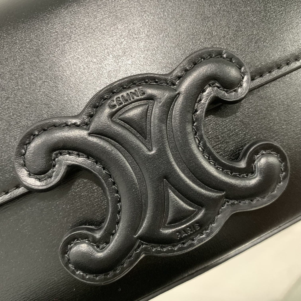 Celine Chain Shoulder Bag Cuir Triomphe Black For Women 7.9in/20cm