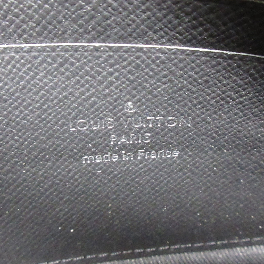 Louis Vuitton Pochette  Canvas Clutch Bag