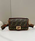 Baguette Khaki For Women, WomenÃ¢â‚¬â„¢s Handbags, Shoulder And Crossbody Bags, 10.6in/27cm FF 8BR600