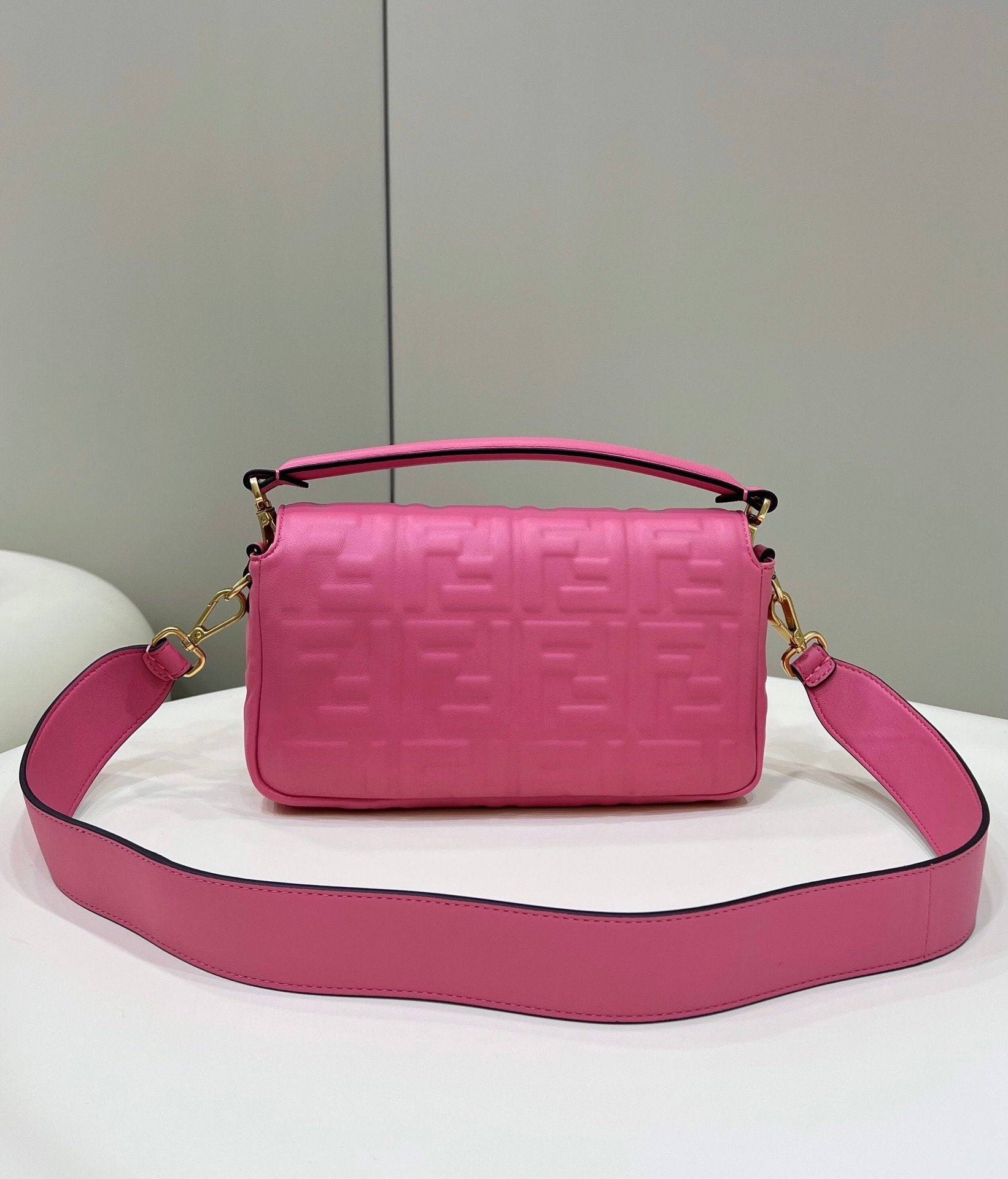 Baguette Pink For Women, WomenÃ¢â‚¬â„¢s Handbags, Shoulder And Crossbody Bags 10.6in/27cm FF 8BR600