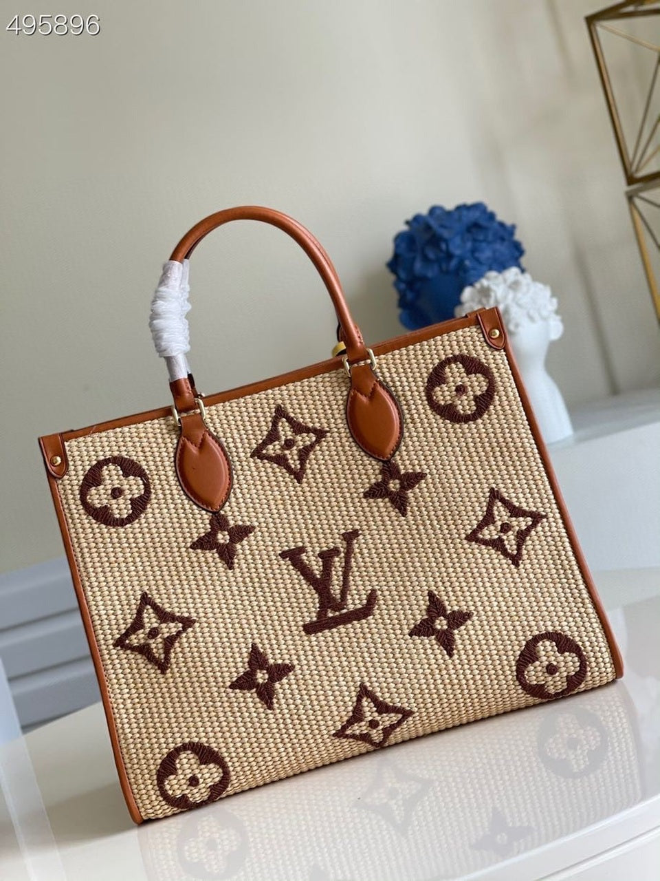 Louis Vuitton OnTheGo MM Tote Bag Monogram Raffia Tan For Women, WomenÃƒÂ¢Ã¢â€šÂ¬Ã¢â€žÂ¢s Handbags, Shoulder Bags 13.8in/35cm Louis Vuitton M57707