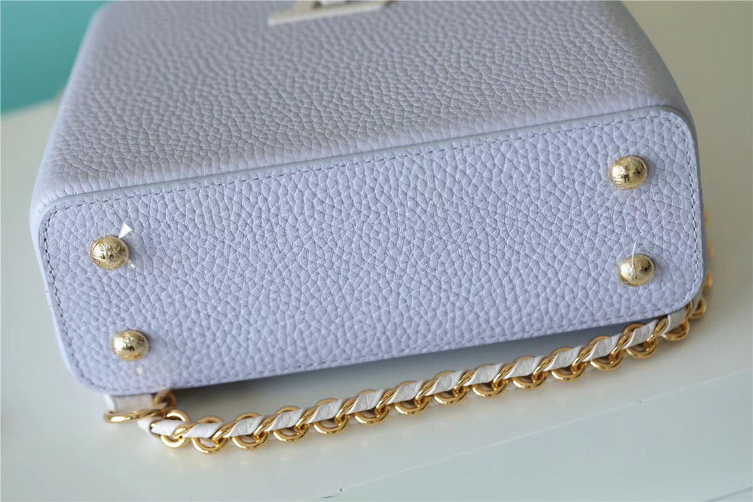 Louis Vuitton Capucines Mini Taurillon Light Blue/ Creme For Women,  Shoulder And Crossbody Bags 21cm/8.3in Louis Vuitton
