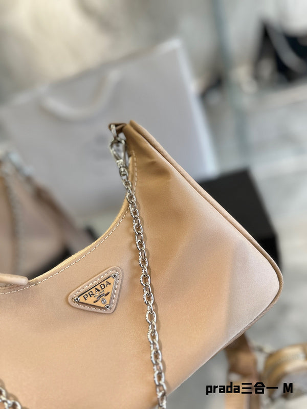 Prada Bags - Luxera Bags - 560