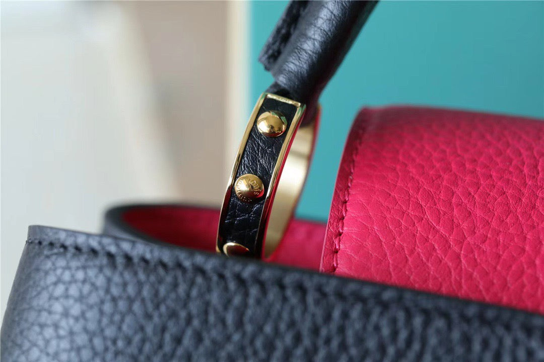Louis Vuitton Capucines Taurillon Black/ Rose Berlingot For Women, WomenÃƒÂ¢Ã¢â€šÂ¬Ã¢â€žÂ¢s Bags, Shoulder And Crossbody Bags 10.6in/27cm Louis Vuitton