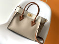 Louis Vuitton On My Side MM Tote Bag Monogram Tufting On Nappa Softy For Women,  Shoulder Bags 12in/31cm Galet Grey Louis Vuitton M53825
