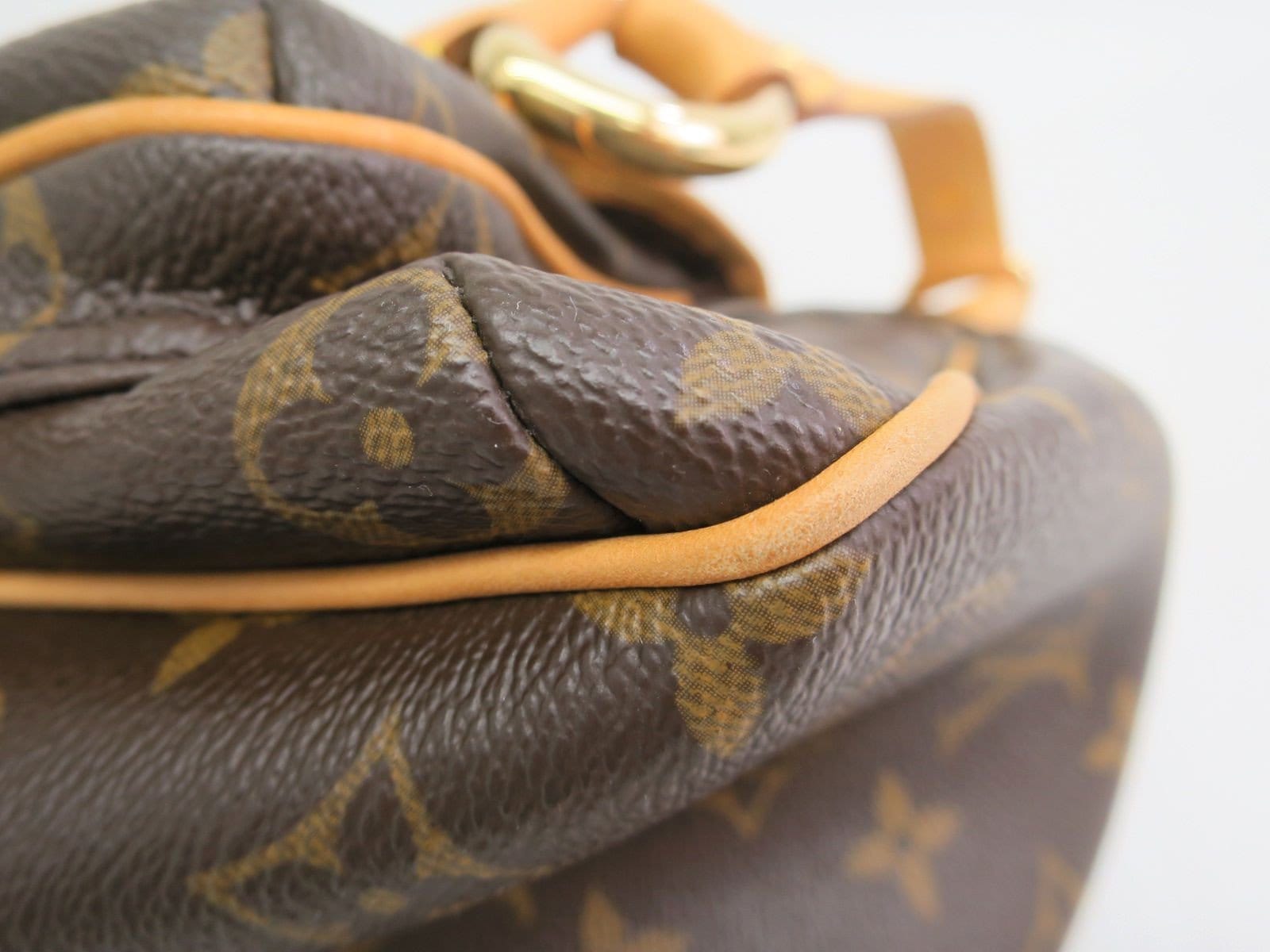 LOUIS VUITTON Tikal GM Monogram Canvas Excellent  Shoulder Bag