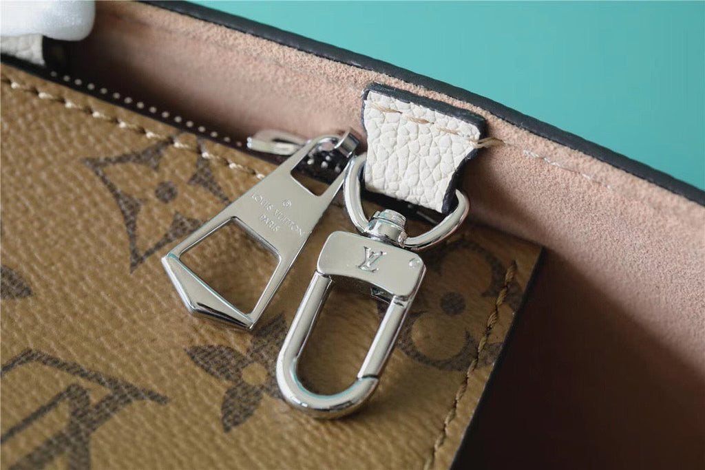 Louis Vuitton Marelle Tote MM Epi White For Women, WomenÃƒÂ¢Ã¢â€šÂ¬Ã¢â€žÂ¢s Handbags, Shoulder And Crossbody Bags 11.8in/30cm Louis Vuitton