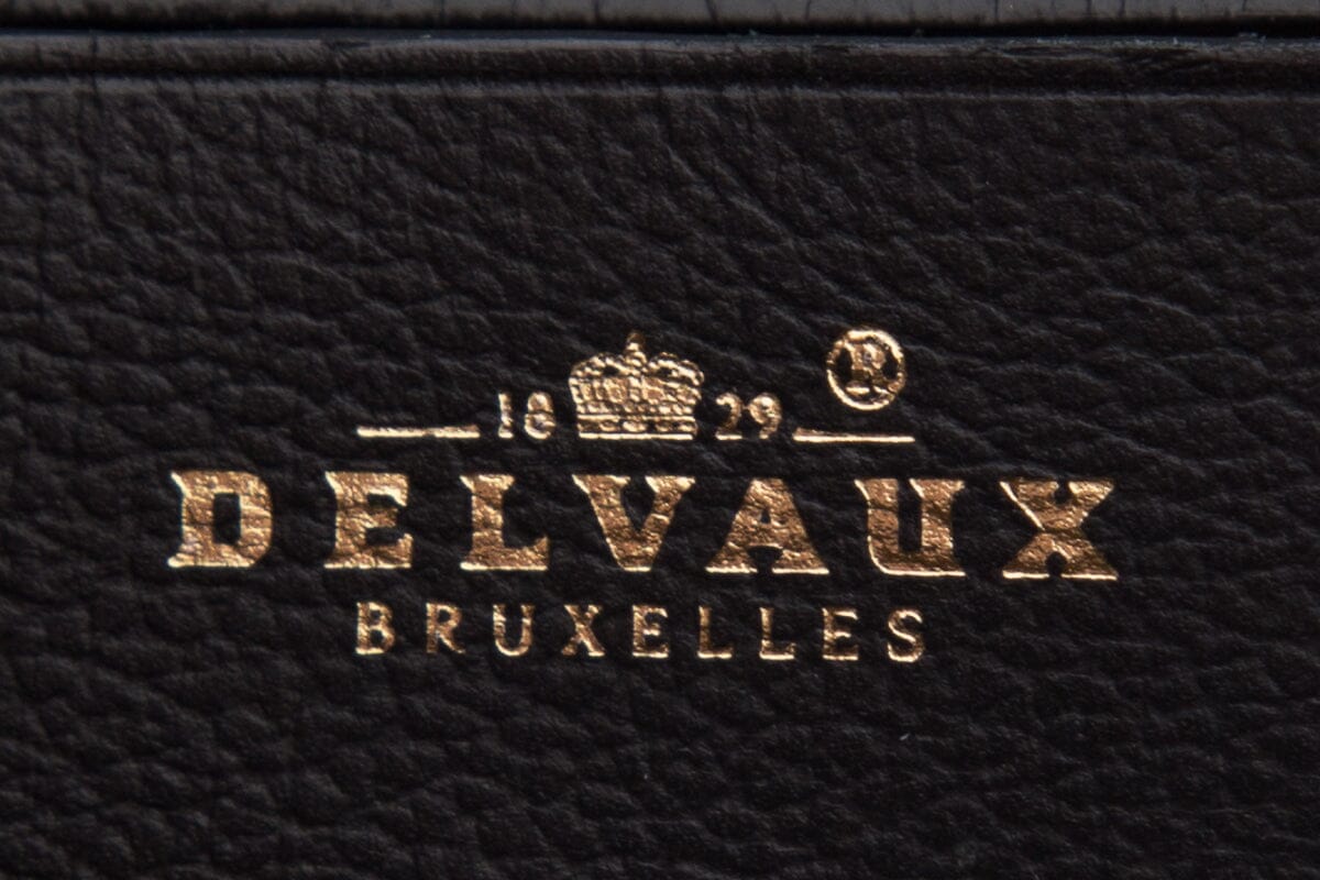 DeLouis Vuittonaux Black Leather Crossbody