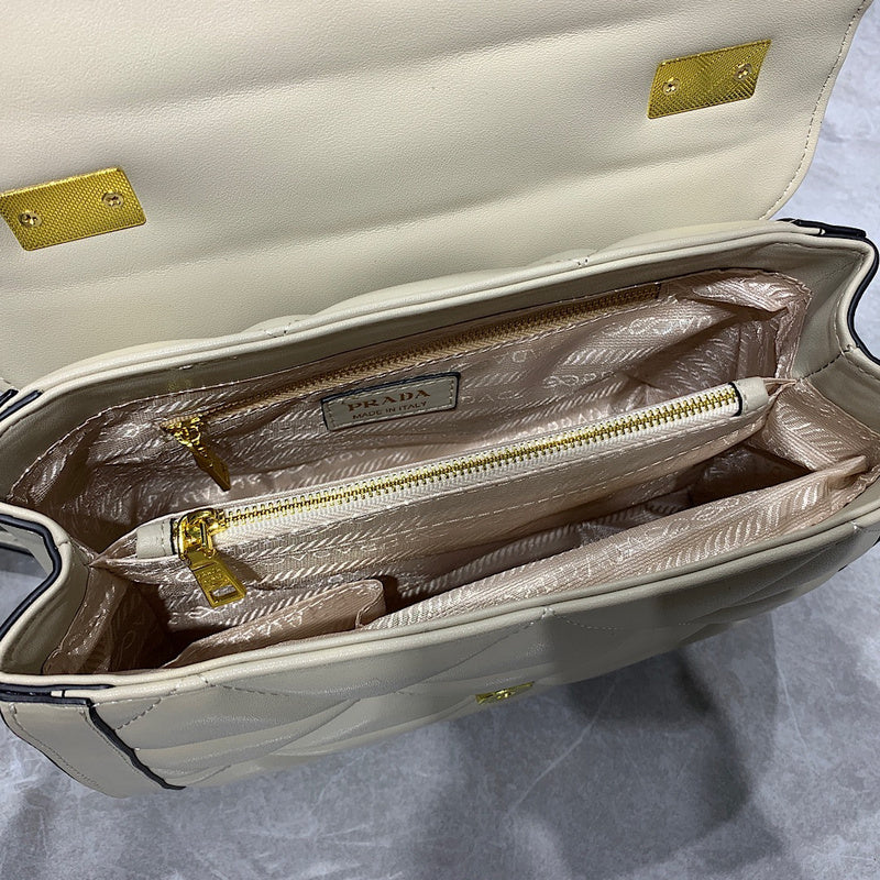 Barnes-Bags - Prada Bags - 941