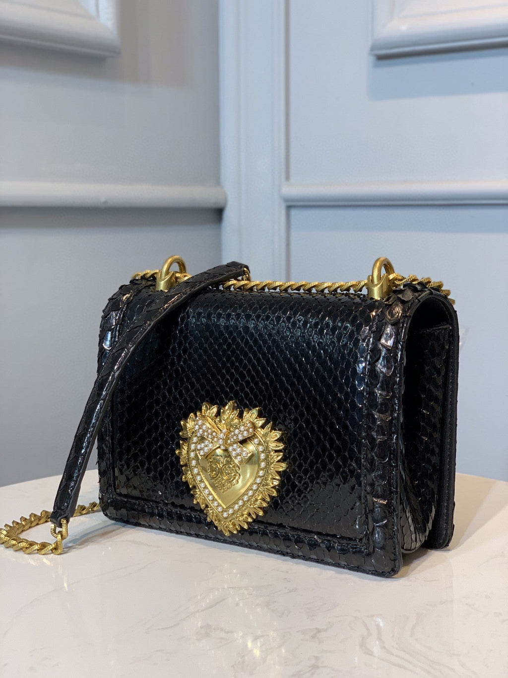 MeGLAMIum Devotion Crossbody Bag Black For Women 8.3in/21cm GLAMI