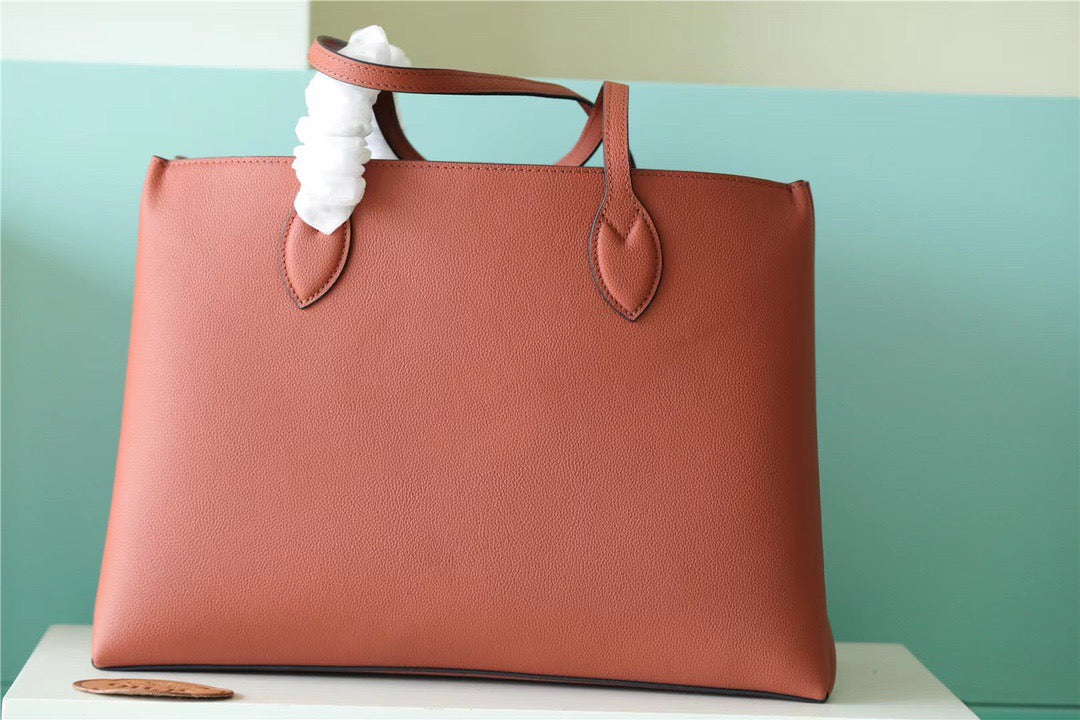 Louis Vuitton Lockme Shopper Grain Chataigne Brown For Women,  Shoulder And Crossbody Bags 10.4in/26.5cm Louis Vuitton M58927