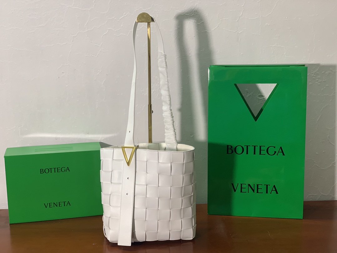 Shoulder Bag Nappa White, For Women, Women Bags 12.9in/33cm