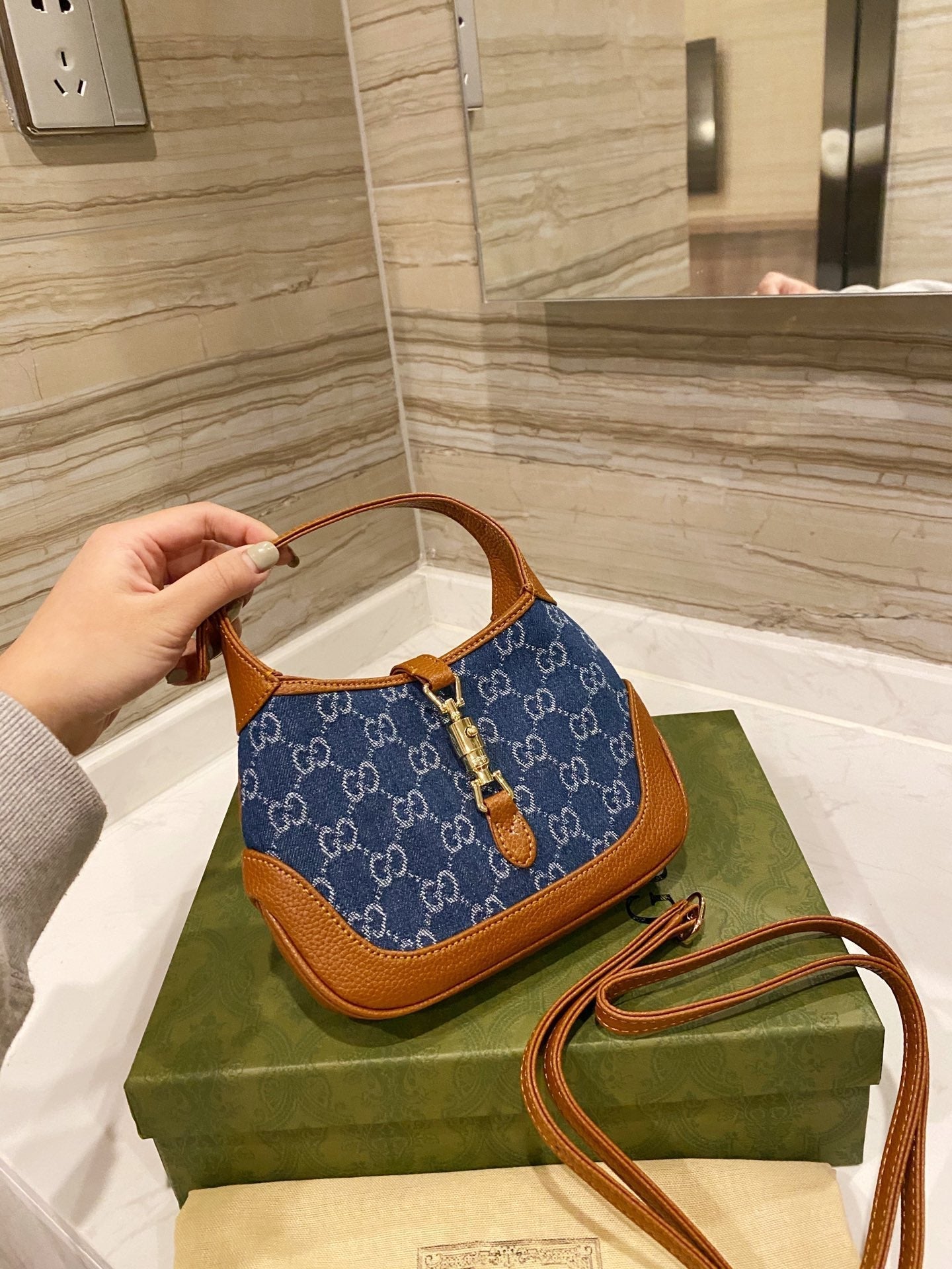 LB - New 1:1 rep  Bags Gucci 221