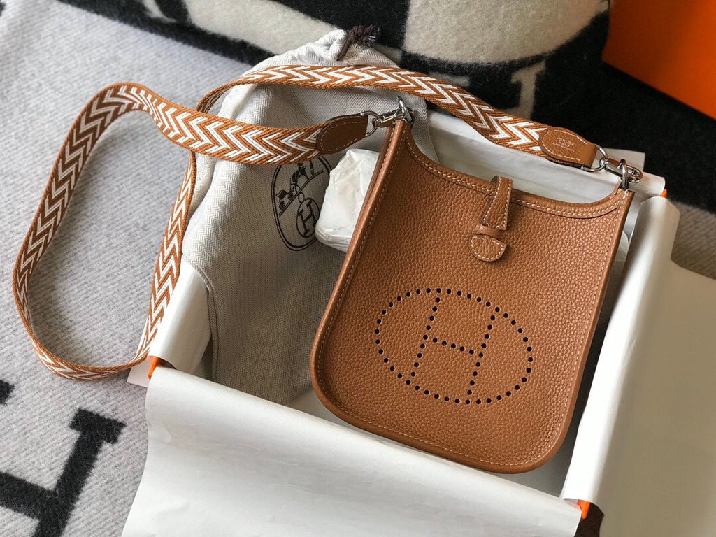 Evelyne 16 Amazone Bag Brown With SiLouis Vuittoner-Toned Hardware For Women, Shoulder And Crossbody Bags 6.3in/16cm